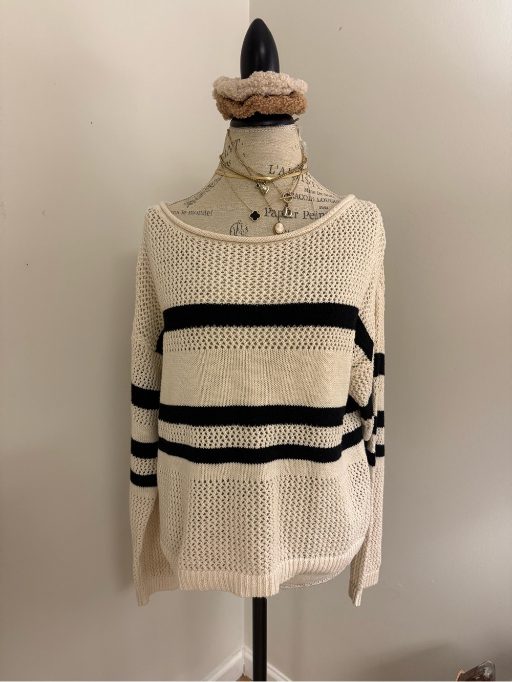 Sanctuary Open-Knit Crewneck Sweater in Cream and Black